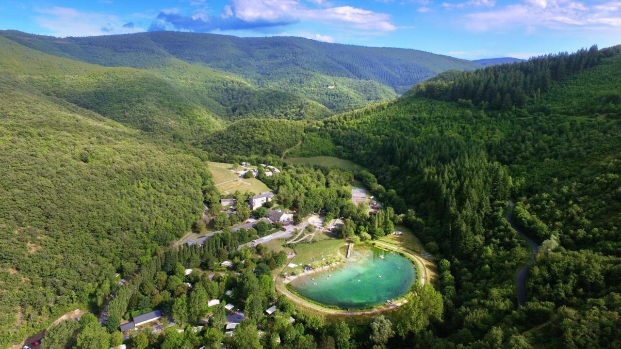 VVF Villages   Le Sud Aveyron   Brusque Extérieur photo