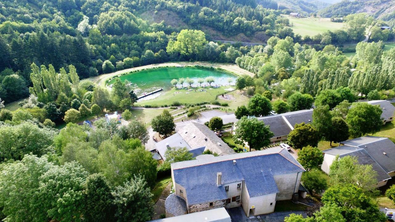 VVF Villages   Le Sud Aveyron   Brusque Extérieur photo