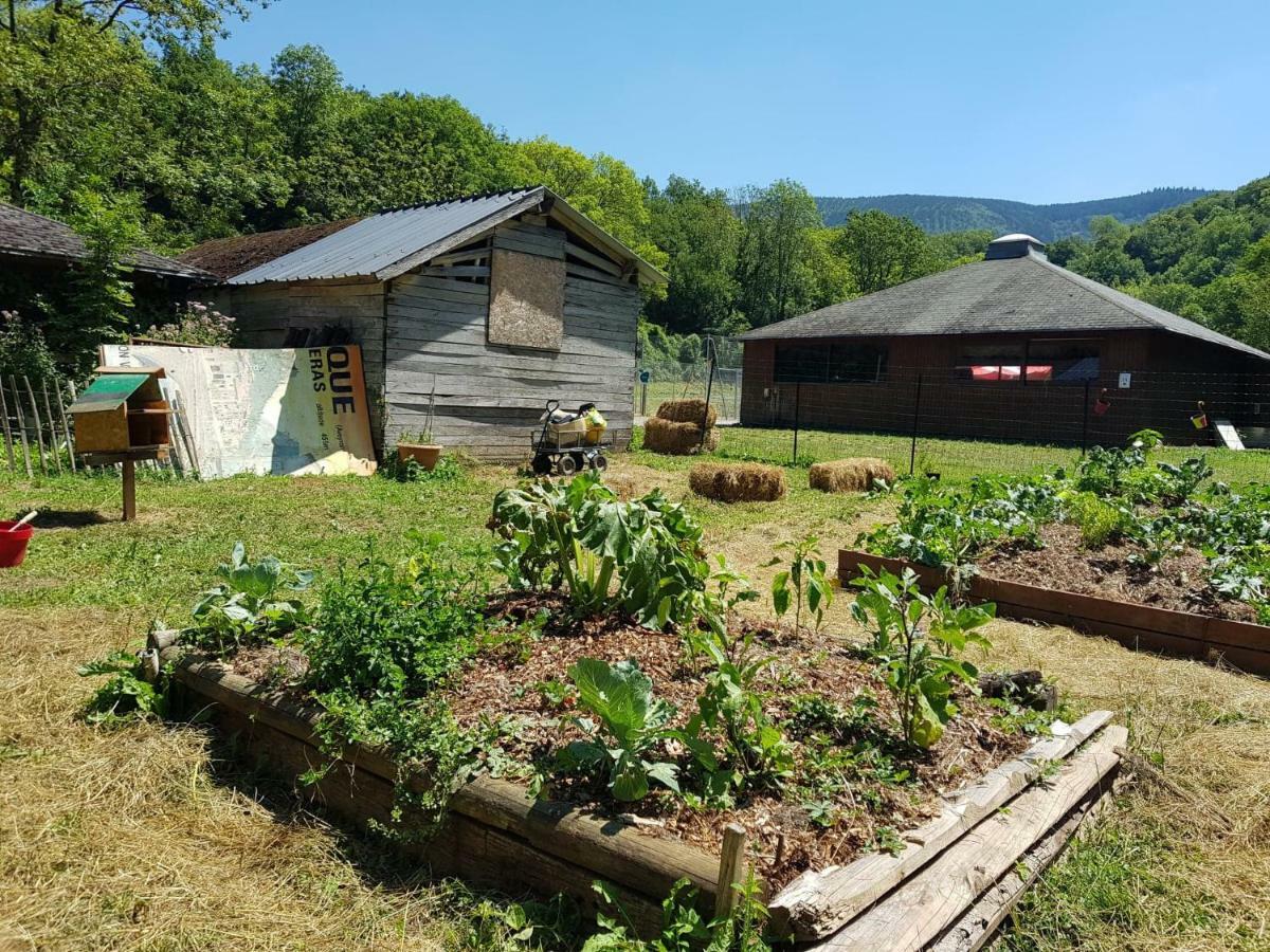 VVF Villages   Le Sud Aveyron   Brusque Extérieur photo
